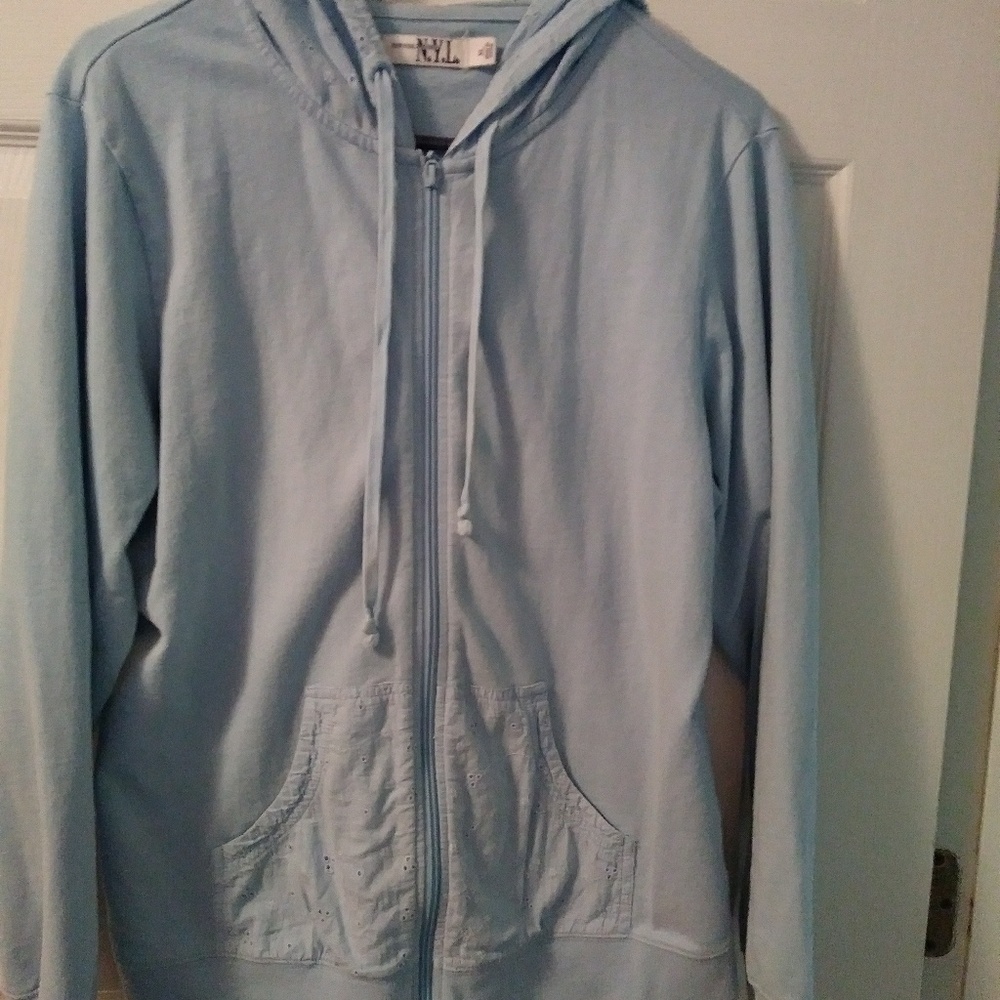 Womans lightweight jacket. Blue